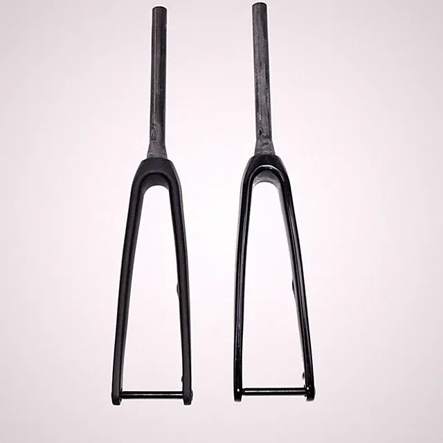 700C Gravel Road Bike Fork Full Carbon Fibre Tapered Fork Thru Axle Disc Brake